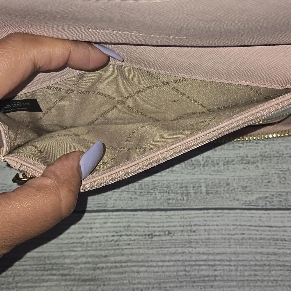 Michael Kors Pebbled Leather Smartphone Wristlet Light Pink/Gold